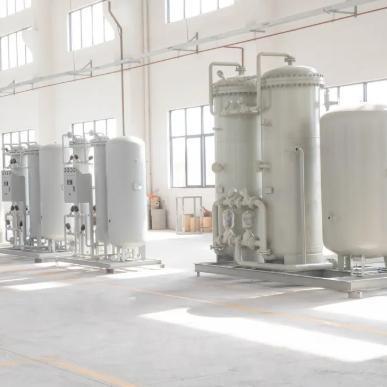 पीएसए नाइट्रोजन जनरेटर 220v/380v/50-60hz वोल्टेज के साथ 3-20Nm3/h प्रवाह दर और OEM की पेशकश