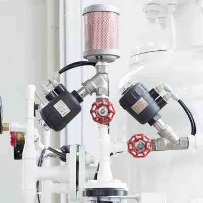 स्थिर प्रदर्शन और स्वचालित संचालन के साथ लेजर काटने के लिए ऊर्जा-बचत पीएसए नाइट्रोजन जनरेटर